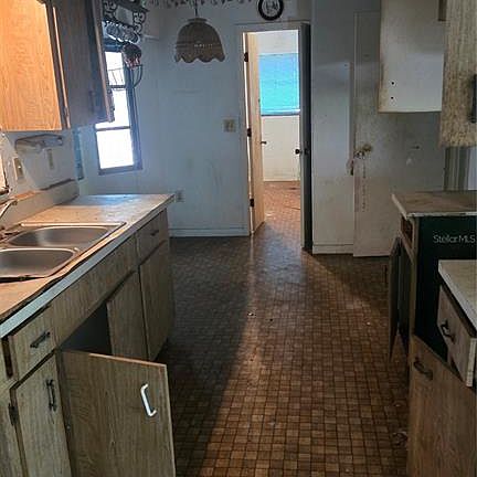 5th image of 220 MOUNT PLEASANT ROAD