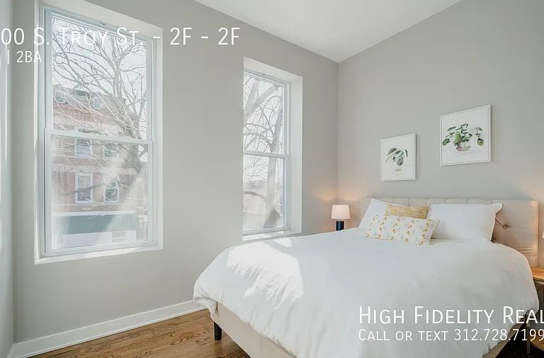 2400 S Troy St #2F — Photo 7