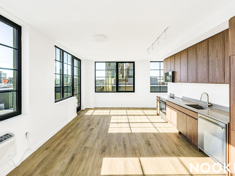 1st image of 40 Bruckner Blvd #1020A