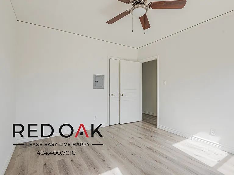 5134-5180 Clinton St #5160.5 — Photo 14
