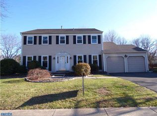 252 Paxson Ln, Langhorne, PA 19047