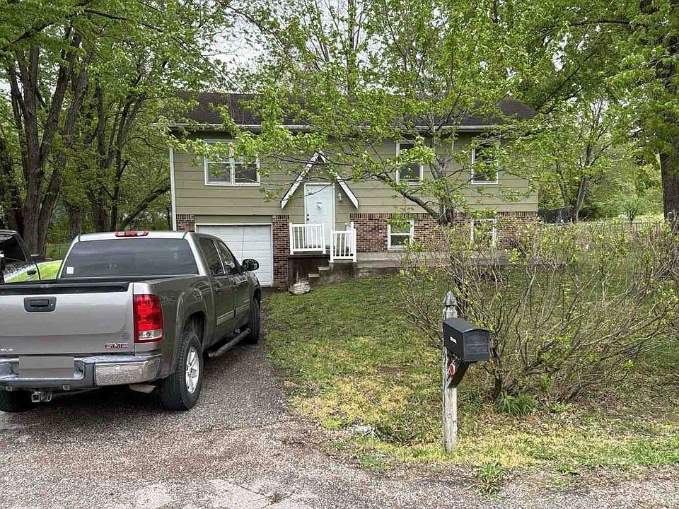 1st image of 3871 McVey Rd