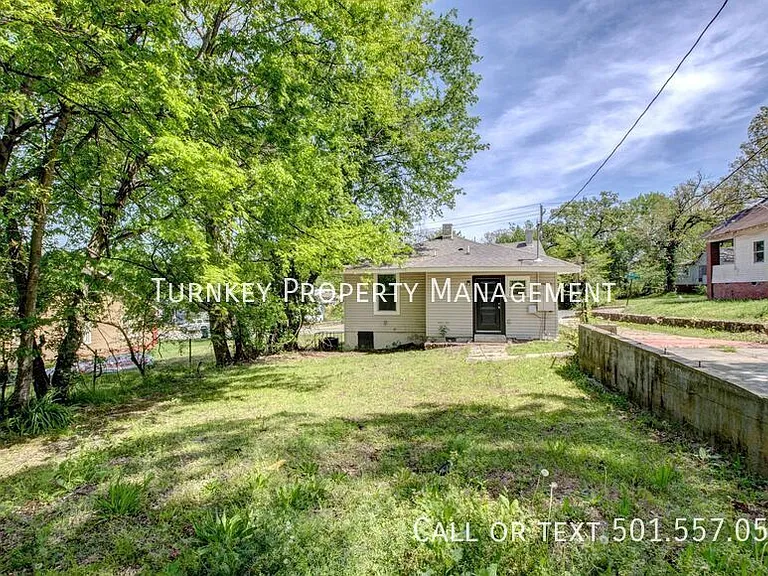 1822 Booker St — Photo 14