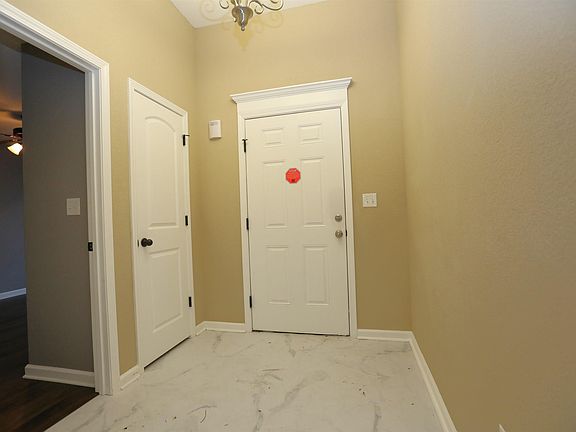 3rd image of 2073 Dandelion Dr