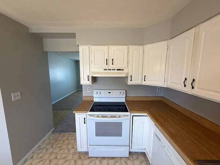 4471 E Pikes Peak Ave #4471 — Photo 3