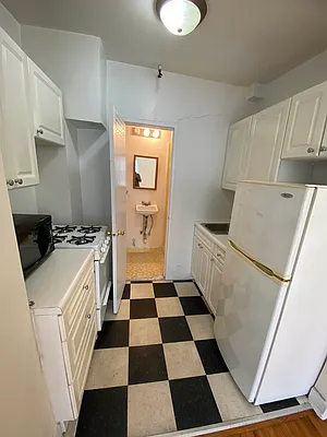 Rented by AJ Clarke | media 4