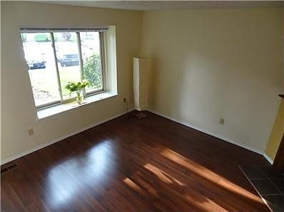 5th image of 6460 Cranston Way