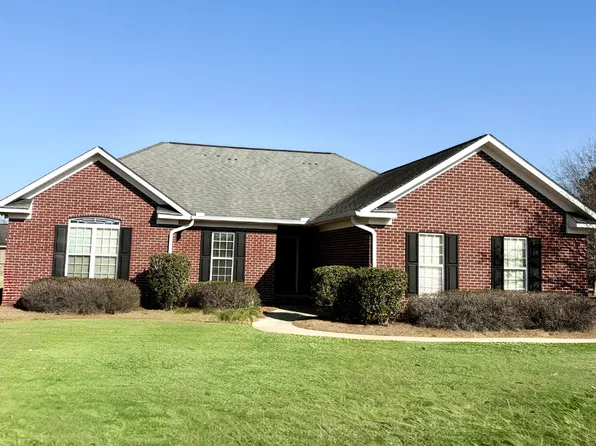 1804 Old Carriage Trl, Statesboro, GA 30458