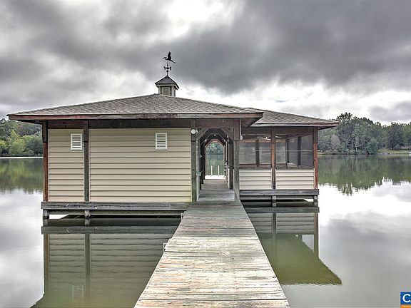 4th image of 364 Oakleigh Ln
