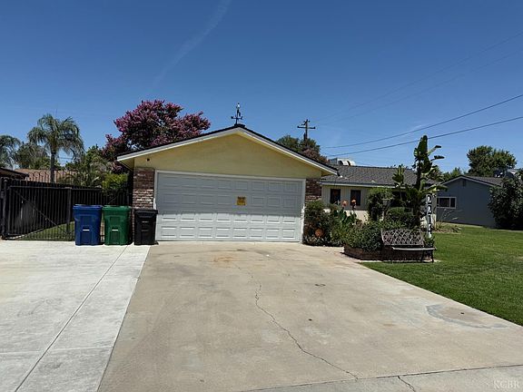 3rd image of 2214 Philip St