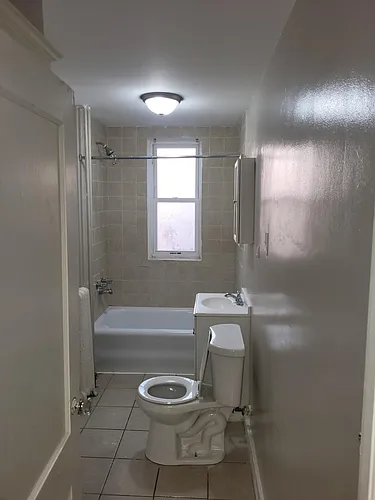 82 Carroll St #10 Photo 1