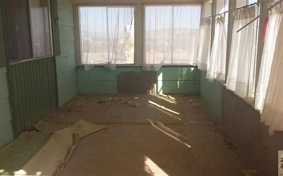 3rd image of 1274 N Sage Ave