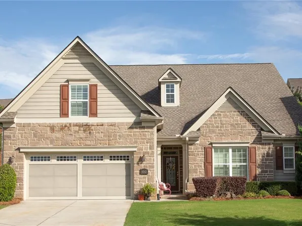 4042 Lavender Point, Gainesville, GA 30504