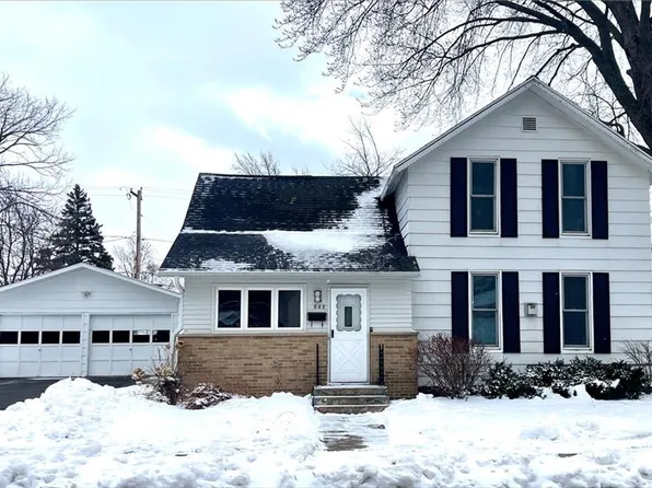 222 West Lincoln Avenue, Fall Creek, WI 54742