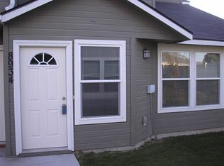 8938 Candleston Ct, Boise, ID 83709