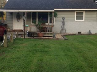 2743 Weems Rd, Weems, VA 22576