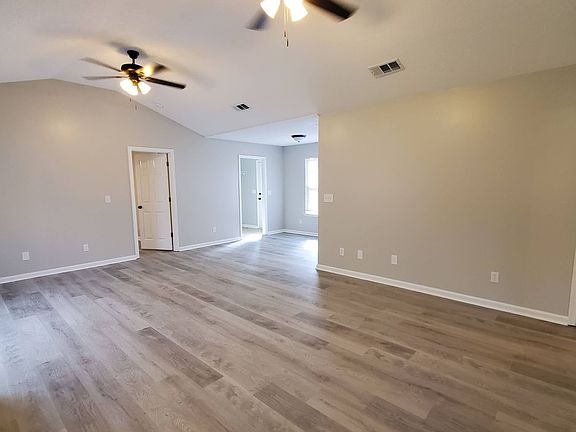 4th image of 2882 Copeland Rd