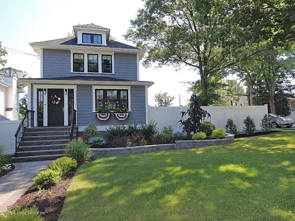 1st image of 808 Arden Ave