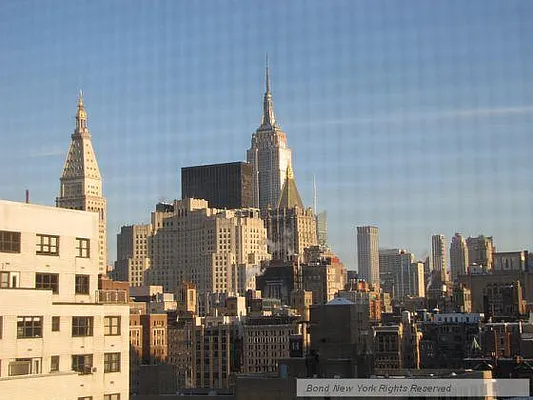 Sold by Bond New York | media 13