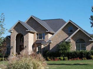 83 Cedar Ridge Ln, Crossville, TN 38555