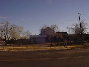 2nd image of 701 W Papermill Rd