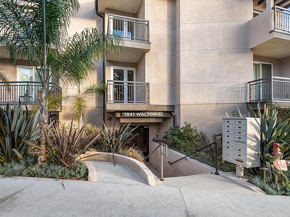4th image of 1941 Waltonia Dr Unit 205