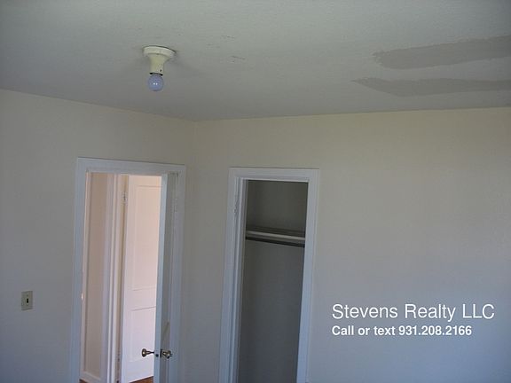 3rd image of 721 Blackstone Ave