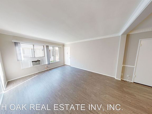 5th image of 5315 Whitsett Ave APT 1