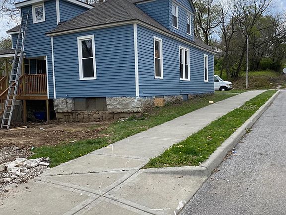 2nd image of 4201 Brooklyn Ave
