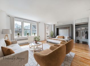 495 E 7th St APT 2B, Brooklyn, NY 11218