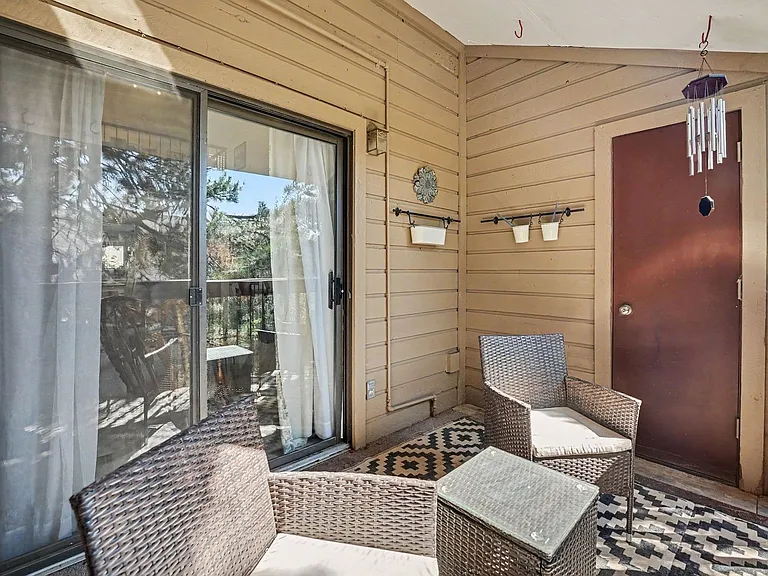 416 Wright St #304 — Photo 16