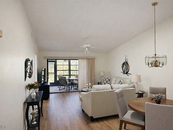 4th image of 11651 Caraway Ln #3162
