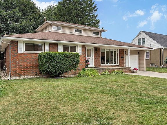 2nd image of 4069 Roseland Dr W