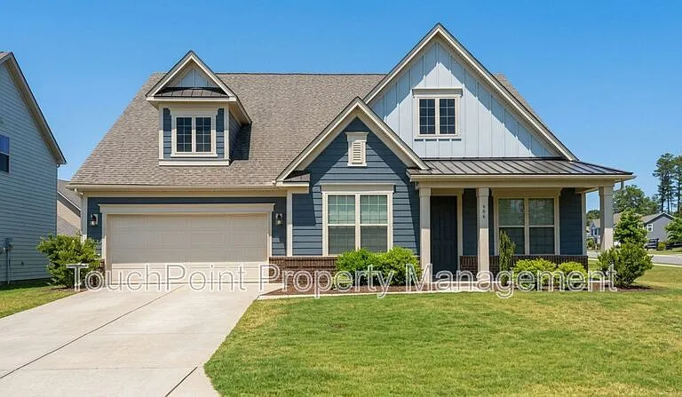 906 Acorn Way — Photo 1