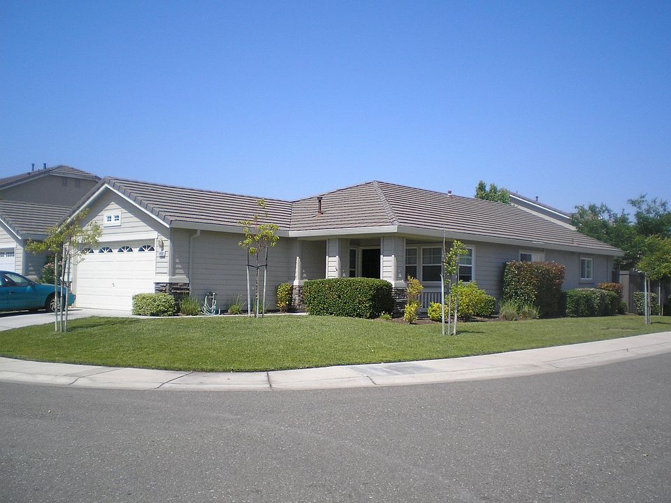 2nd image of 5400 Banderas Way