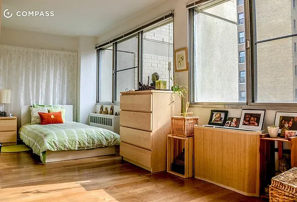 Rented by Compass | media 49