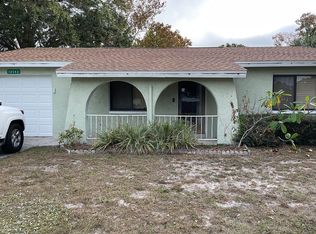 12543 Del Verde Dr, Largo, FL 33773