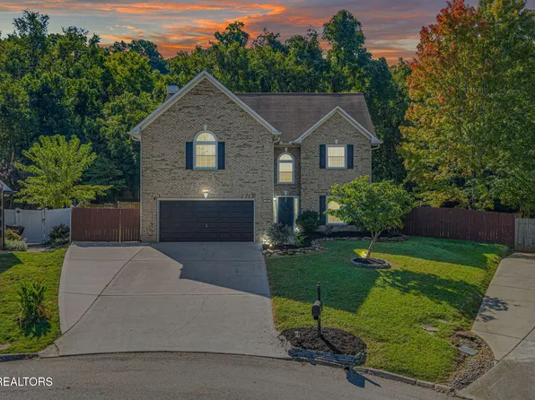 8101 Tamarack Rd, Knoxville, TN 37919