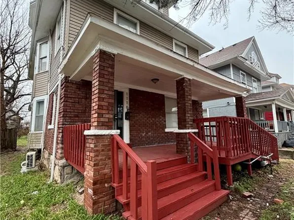 1116 Askew Ave, Kansas City, MO 64127