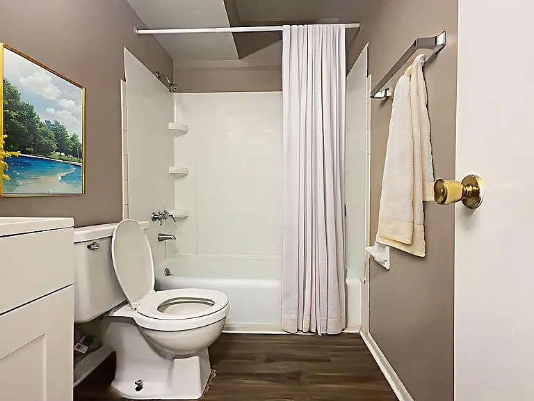 Welcome Home to Orchard Apartments Comfort and Convenience in Muncie — Photo 12