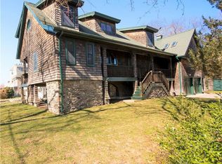 417 Beacon Ave, Jamestown, RI 02835