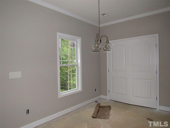 4th image of 277 River Knoll Dr