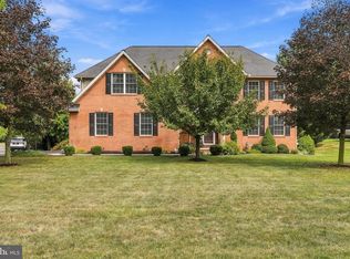 358 Moss Spring Ave, Greencastle, PA 17225