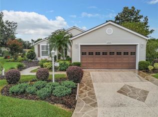 25312 Crestwater Dr, Leesburg, FL 34748