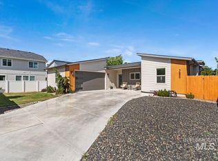 3690 N Jackie Ln, Boise, ID 83704