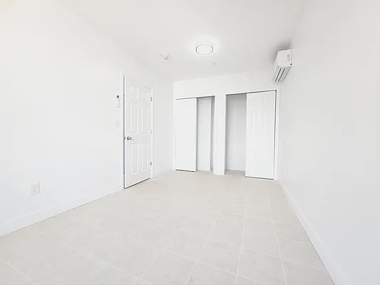Rented by Nest Seekers International | media 4