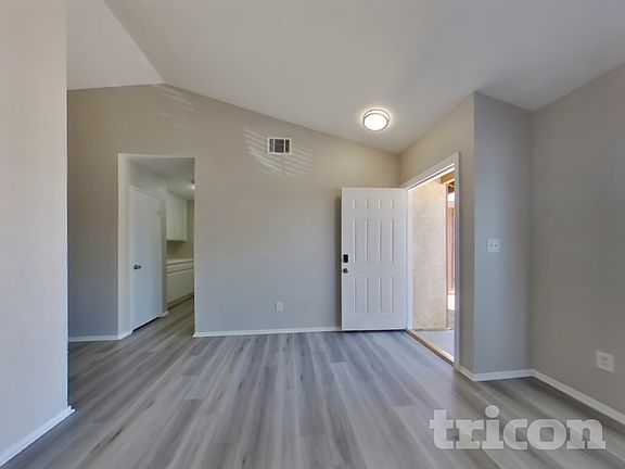 2nd image of 532 E Avenue J9