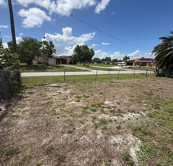 27257 San Marino Dr — Photo 34