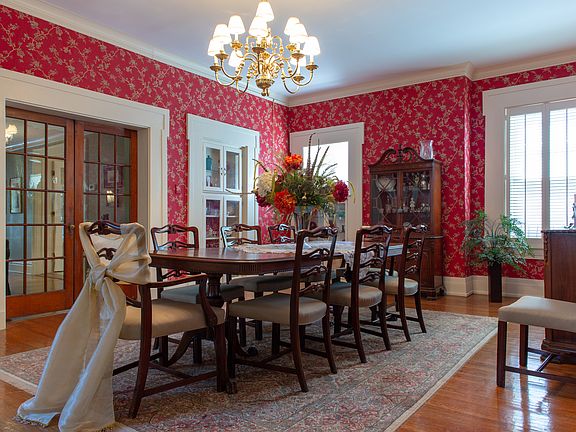 Let's have a dinner party!