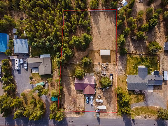 2nd image of 15935 Woodchip Ln